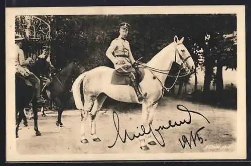 AK Kronprinz Wilhelm von Preussen sitzt in Uniform auf einem weissen Pferd