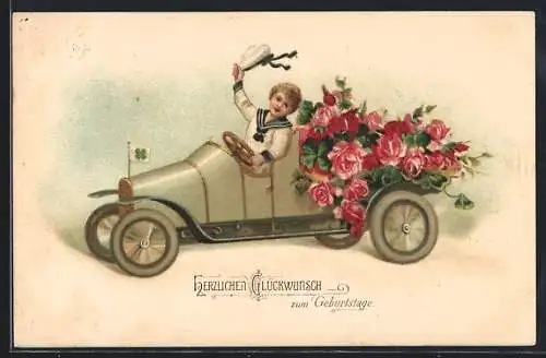 AK Hjärtlig Gratulation, Kleiner Matrose im mit Rosen geschmückten Auto