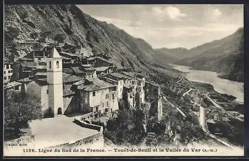AK Touët-de-Beuil, Vue sur le village et la vallée du Var