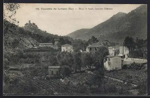 AK Tourette de Levens, Dans le fond, l`ancien Château