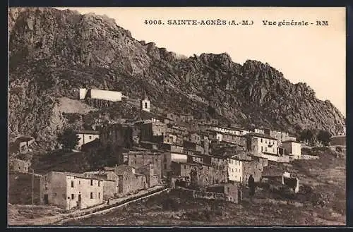 AK Sainte-Agnès, Vue générale du village pittoresque et des montagnes rocheuses