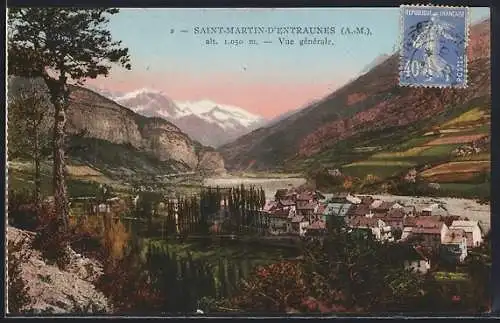 AK Saint-Martin-d`Entraunes, Vue générale à 1050 m d`altitude