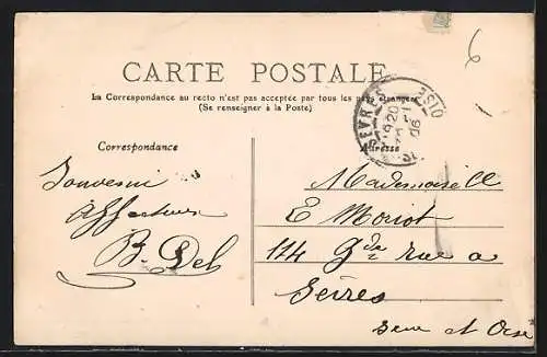 AK La Turbie, Vue sur le Mont Agel et les bâtiments environnants