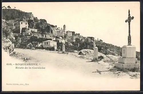 AK Roquebrune, Route de la Corniche avec croix en bord de route