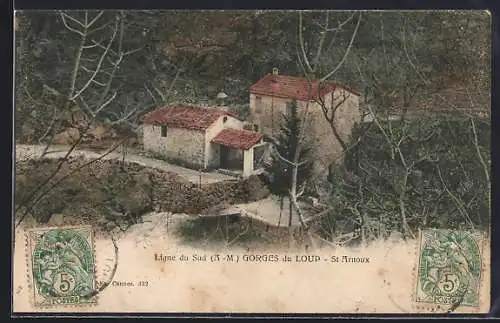 AK Gorges du Loup, Vue des bâtiments à St Arnoux sur la ligne du Sud