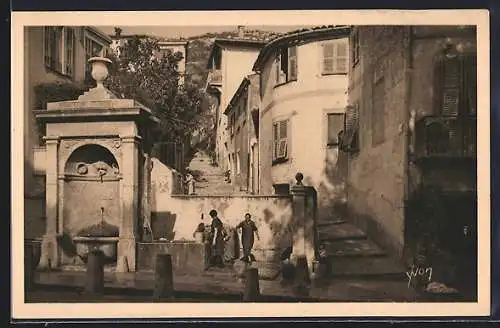AK La Turbie, Vieille fontaine