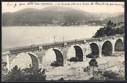 AK Théoule, La Corniche d`Or et le viaduc surplombant la mer