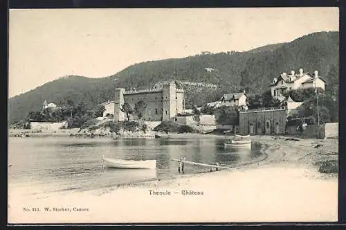 AK Théoule-sur-Mer, Vue du château et de la plage avec bateaux