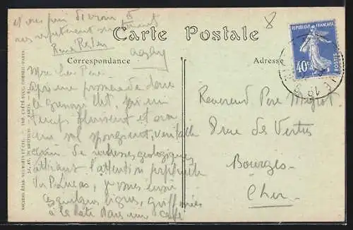 AK Théoule, Vue générale et les îles