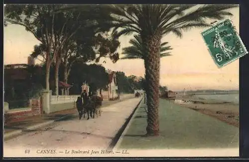 AK Cannes, Le Boulevard Jean Hibert avec calèche et palmiers