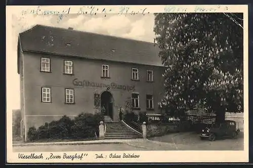 AK Vieselbach, Gast- und Logierhaus Zum Burghof mit Baum u. Auto