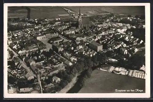 AK Treptow an der Rega, Ortsansicht aus der Vogelschau