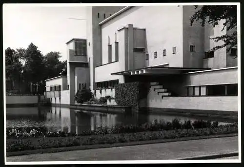 3 Fotografien Jos-Pe, Arnhem, Ansicht Hilversum,  De Stijl , Bauhaus, Rathaus, Snellius Schule