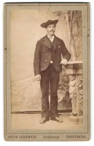 Fotografie Anton Lehemeir, Trostberg, elegante Herrenpose