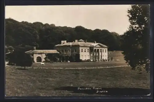 AK Dinton, view of Philipps House
