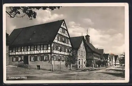 AK Laichingen /Alb, Gasthof zum Engel mit Strassenpartie