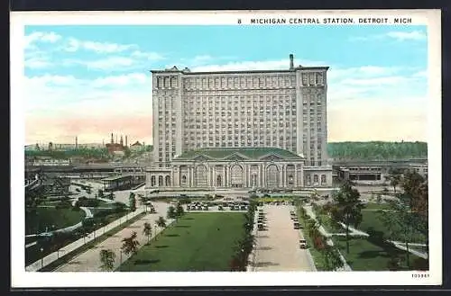 AK Detroit, MI, Michigan Central Station, Blick zum grossen Bahnhofsgebäude