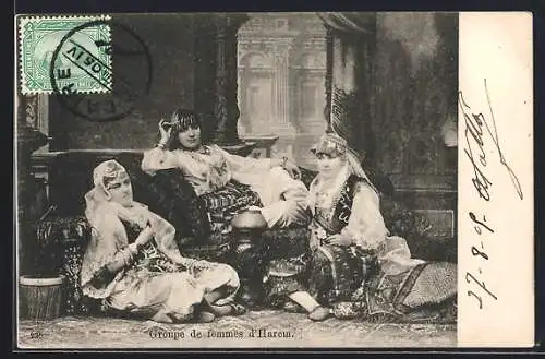 AK Group de femmes d`Harem