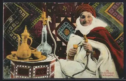 AK Arabe fumant le Narguileh