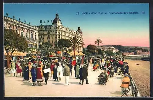 AK Nice, Hôtel Ruhl et Promenade des Anglais animée