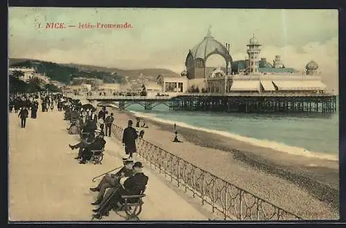 AK Nice, Jetée-Promenade et promeneurs élégants le long de la plage