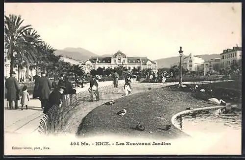 AK Nice, Les Nouveaux Jardins avec promeneurs et palmiers
