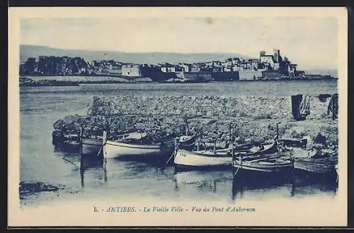 AK Antibes, La Vieille Ville, Vue du Pont d`Aubernon