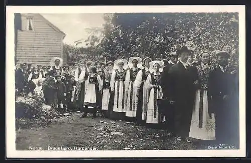 AK Hardanger, Norweger in Tracht