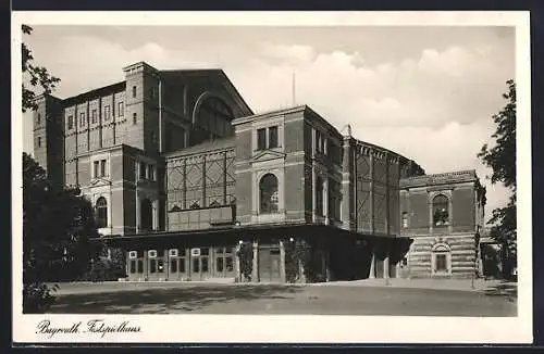 AK Bayreuth, Strassenpartie am Festspielhaus