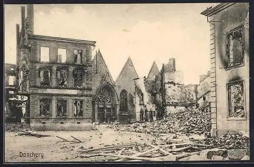 AK Donchery, Zerstörte Häuser