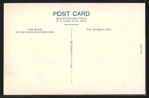 AK Aden, Main Street Crater, Hauptstrasse mit Auto-Verkehr