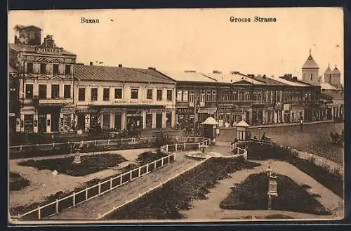 AK Buzau, Grosse Strasse mit Geschäften