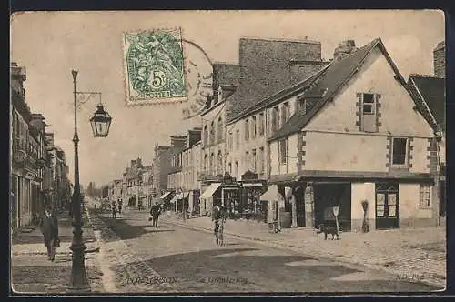 AK Pontorson, La Grande Rue