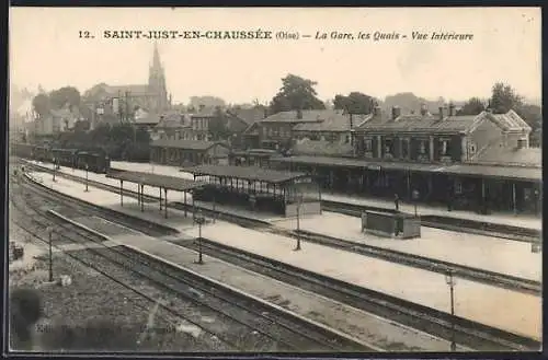 AK Saint-Just-en-Chaussée, la Gare, les Quais, vue intérieure