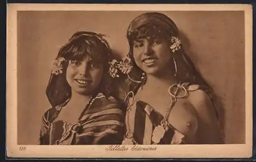 AK Fillettes bedouines, junge arabische nackte Frau