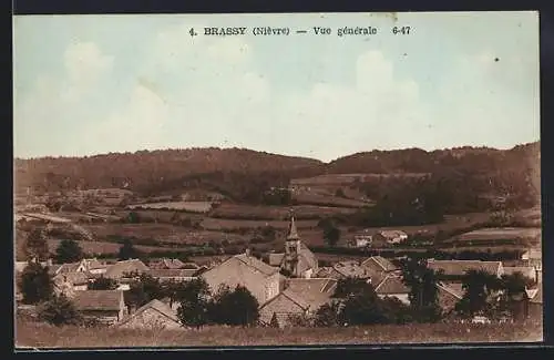 AK Brassy, Vue générale du village et paysage environnant