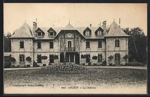 AK Anlezy, Le Château
