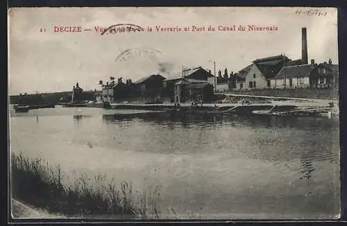 AK Decize, Vue générale de la Verrerie et Port du Canal du Nivernais