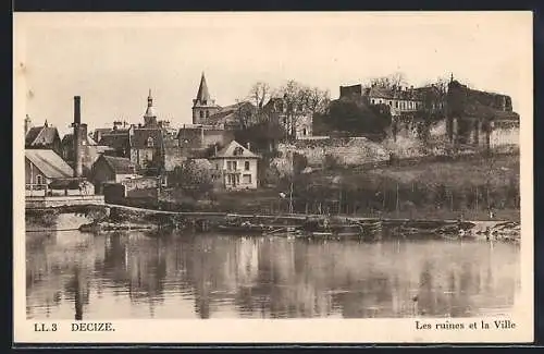 AK Decize, Les ruines et la ville