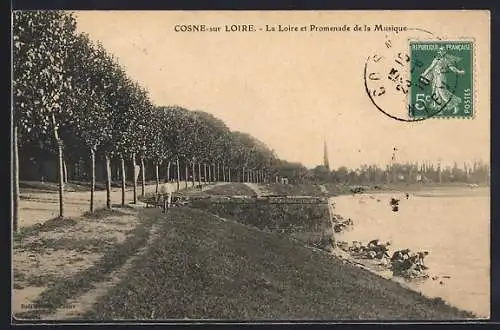 AK Cosne-sur-Loire, La Loire et Promenade de la Musique