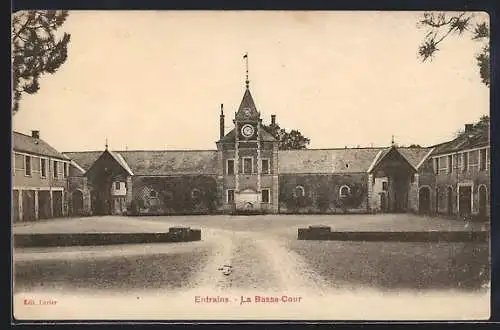 AK Entrains, La Basse-Cour