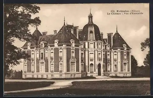 AK Entrains, Le Château, Vue d`ensemble
