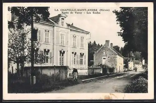 AK La Chapelle-Saint-André, Route de Varzy, Les Écoles