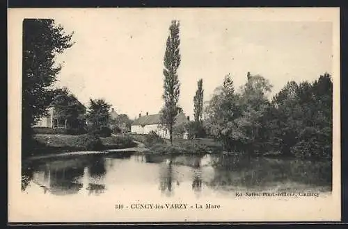 AK Cuncy-lès-Varzy, La Mare et ses alentours verdoyants