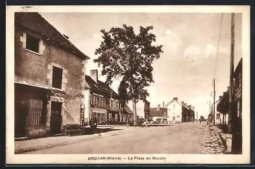 AK Arquian, La Place du Marché avec vue sur la rue principale et maisons anciennes