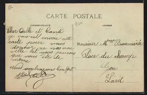 AK Fourchambault, Rue 4-Septembre animée avec habitants et calèche