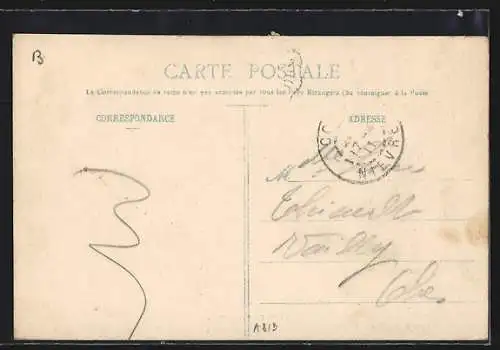 AK Cosne, Rue de Paris animée avec passants