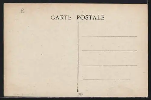 AK Cosne, Rue St-Jacques avec passants et commerces animés