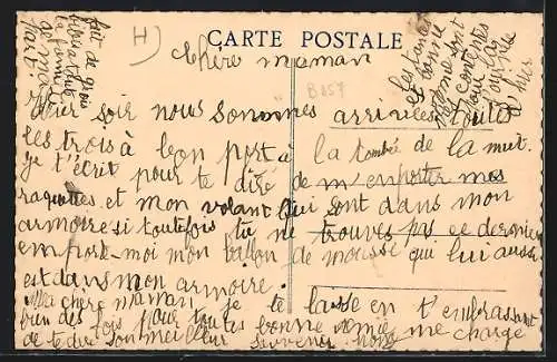 AK Champvert, Villa Jean-Baptiste et automobile devant la maison