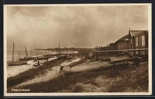 AK Thorpeness, Dunes with boats
